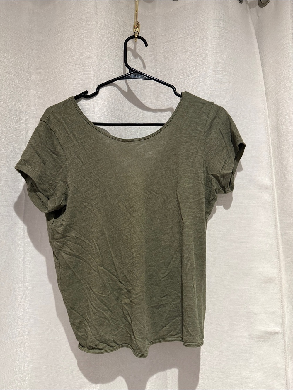Abercrombie & Fitch Olive Scoop Neck Short Sleeve Tee